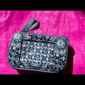 Vera Bradley Charcoal Medallion Zip ID Wallet